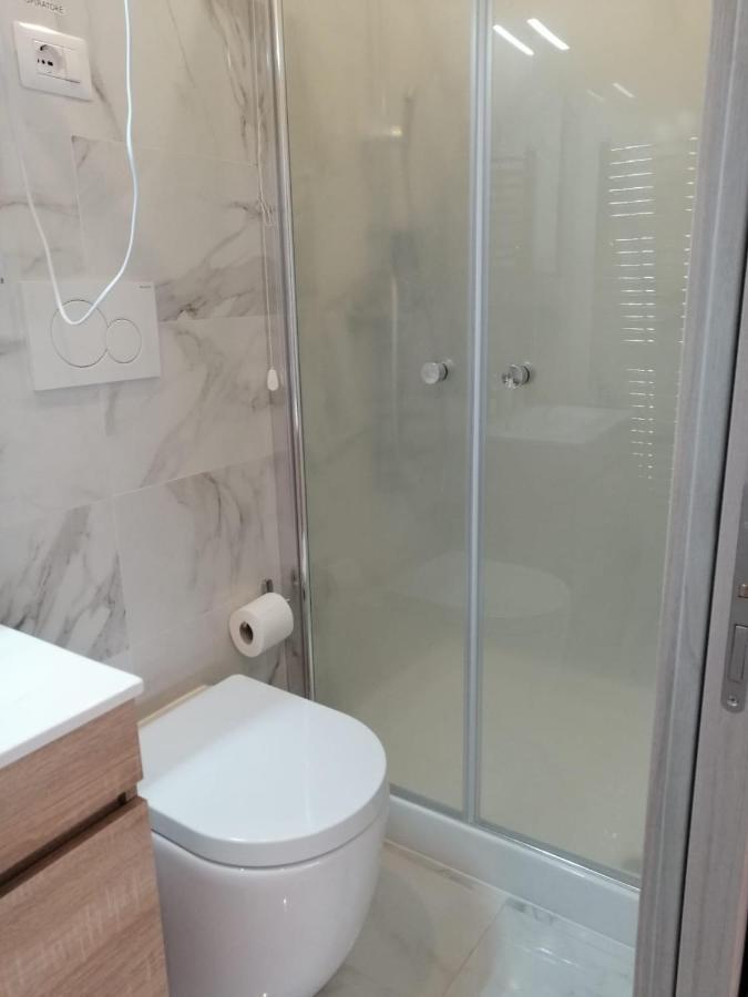 Delcicer Casa Vacanze O Camera Privata غالاتينا المظهر الخارجي الصورة